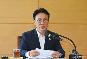 김민석 "표적 사정으로 시작된 경제적 고통 상상초월…국민께 죄송"