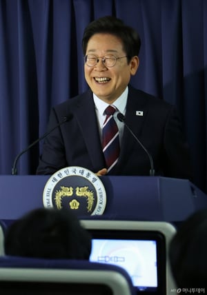 이재명 대통령, UN 사무총장 만나 "국제평화 기여에 필요한 역할 할 것"