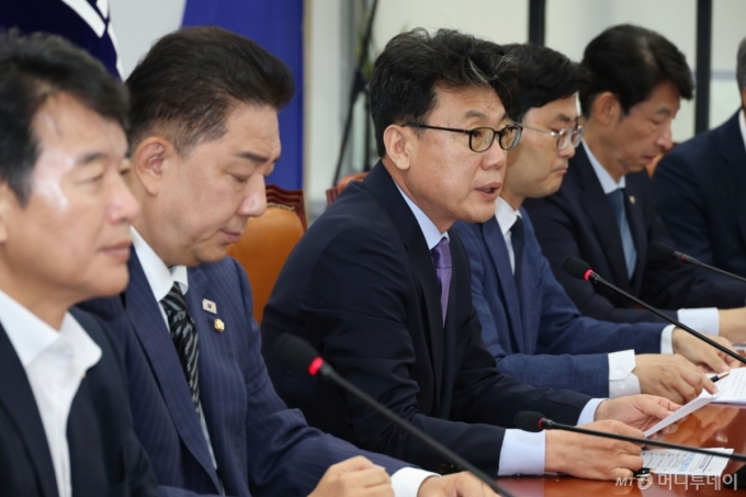 진성준 "尹정부·오세훈 정책으로 서울 집값 상승…주거안정 주력할 것"