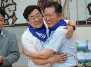 '당 심장부' 호남으로 달려간 정청래-박찬대…불붙은 與 당권 레이스
