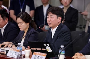 '이준석 시즌2'로 가는 개혁신당…과제는 당 지지율·지방선거
