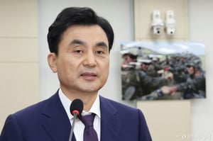 軍 "전작권 전환, 절대 먼저 요청 안된다"…안규백 "업무보고 받아"