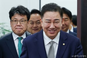 與, 세수부족 부자증세로 막는다...법인세 인상·배당소득 분리과세 추진
