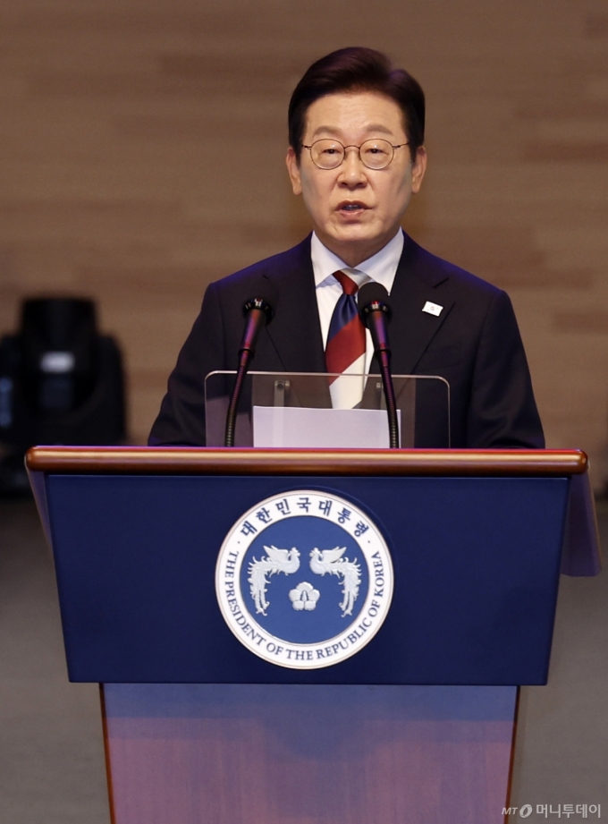 광복 80주년···이재명 대통령 "한반도 새 시대" 외쳤다