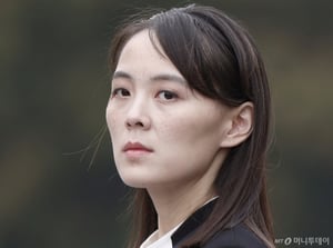 [속보] 김여정 "리재명, 역사의 흐름 바꿀 위인 아냐…한국 외교상대도 안 돼"