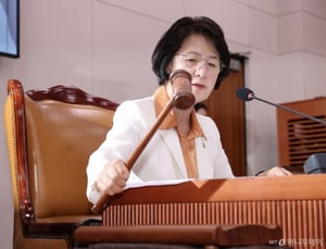 국힘 법사위원들 "추미애, 일방 독주로 민주주의 테러…윤리위 제소"