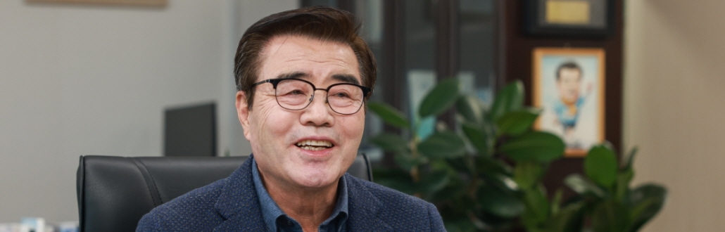 û  ߽   ȯ赿 泲 ɽ ر׸