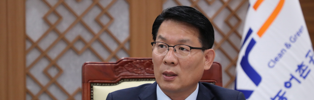 ¡°AI ¹ß´ÞÇØµµ ½Ä·® »ý»ê ÁÖü´Â »ç¶÷¡±¡¦±èÀÎÁß »çÀåÀÌ ¼³°èÇÏ´Â ³ó¾îÃÌÀÇ ¹Ì·¡