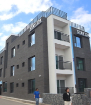 서울 벗어났더니 ‘이웃사촌·일자리’ 있네