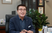 청정 에너지 중심 산업 구조 전환…김동일 충남 보령시장의 밑그림