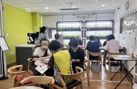 실버 바리스타, 기억과 함께 웃음을 품다