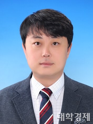  ڻ