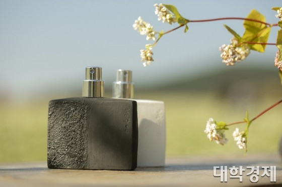 원더모먼트 향수 제품 사진