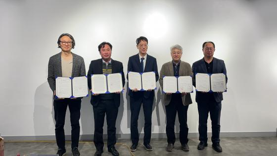 ̱Ը ѱ RISE( 2°)  ü  ڵ Կϰ ִ./=ѱ