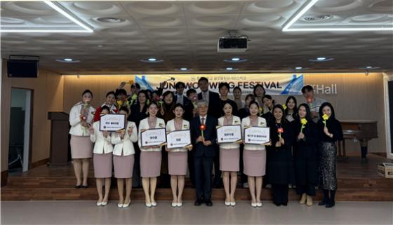 ���� �߿��� ����(���� ���� 5��°)�� '��5ȸ �� �佺Ƽ��'�� ������ �л���� ����Կ��ϰ� �ִ�./��������=�߿���