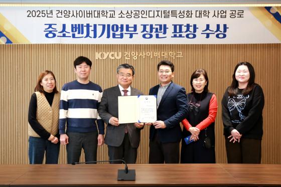 �̵��� �Ǿ���̹��� ����, ���±� ������, ���� �������� ǥâ���� ��� ����Կ��ϰ� �ִ�.(���� 3��°����)/��������=�Ǿ���̹���