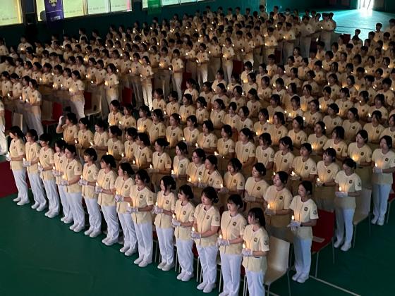 �浿�� ��ȣ���� �л����� �����ð��� �������� ġ���� �ִ�./��������=�浿��