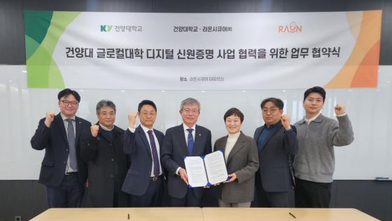 �Ǿ��� ��½�ť�� �����ڵ��� �������� �� ����Կ��ϰ� �ִ�./��������=�Ǿ��