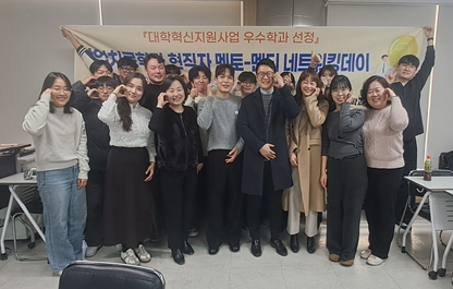 ���丵 ��翡 ������ �߿��� �۾�ġ���а� �л��� ���� �۾�ġ������ ����Կ��ϰ� �ִ�./��������=�߿���