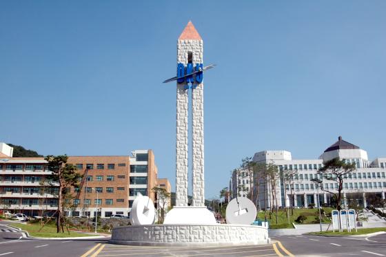 �ܱ����б� ����ķ�۽� ��¡ž ����./��������=�ܱ���