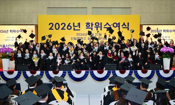 ������̹��� ���������� �л�� ������ ������ �����ϰ� �ִ�./��������=������̹���