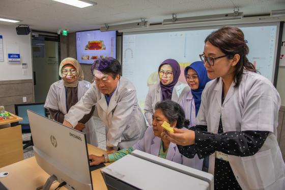 ������ 6�� ���� ��ȭ ������ �����ϱ� ���� �뱸���Ǵ븦 �湮�� ��ī��Ÿ ���ǻ���������II ������./��������=�뱸���Ǵ�