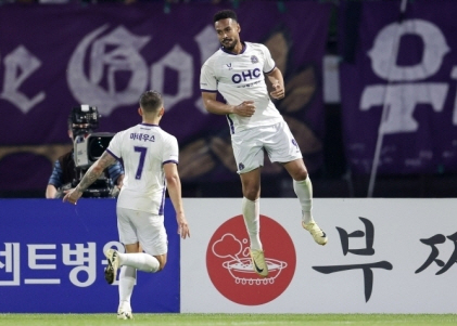 &#39;추가시간 13분&#39; 안양, 모따 멀티골→수원FC에 2-1 승리