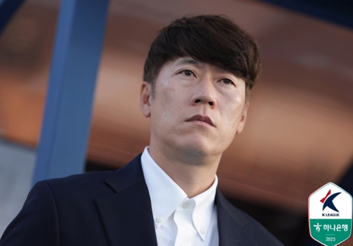 &quot;핑계 대기 죄송, 던질 승부수도 없다&quot; 김은중 한숨