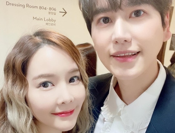 '규현 친누나' 조아라, 아기 넷 잃고 쌍둥이 임신 "4년간 8번 시험관 시술" [스타이슈]