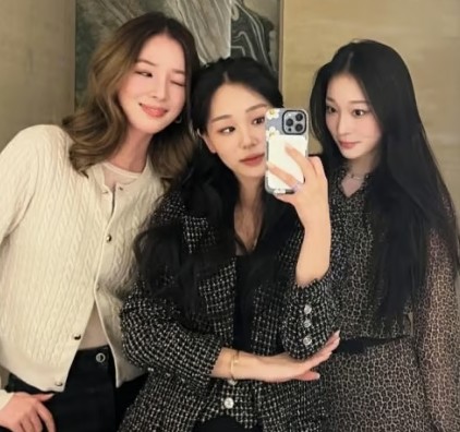 재벌끼리 친목..대림家 손녀, '신세계家 손녀' 애니 공개 응원 [스타이슈]